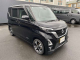 人気のグレードのお車ですので、お問い合わせはお早めに。TEL:042-721-8123