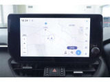 ディスプレイオーディオを装備。スマホとクルマをつなぐことで、これまでのナビに加えて、いろんなサービスが楽しめます。