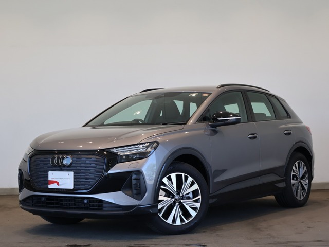 Q4 e-tron 45 アドバンスト
