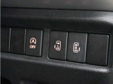 ◆両側電動スライドドア◆狭い駐車場でも乗り降りが楽々♪お子様が隣の車にドアを当ててしまう心配もございません!小さなお子様連れの方もこれで安心。