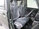 見通しのよいすっきりとした視界で、誰でも運転しやすいです