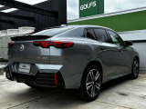 BMWのお車は、&ldquo;駆け抜ける歓び&rdquo;を体現しております。走行の安定性とコーナリングの良さを追求し、思い通りにハンドルの操作可能です。
