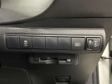 【オートマチックハイビーム】ハイビームとロービームを自動で変更し夜間の運転をサポートしてくれます。