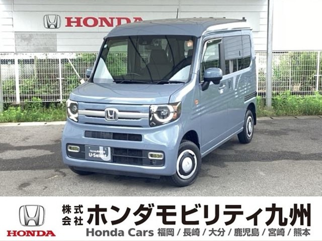 N-VAN +スタイル ファン 4WD