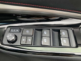 全席パワーウインドです。ドアミラーの格納調整も行えます!