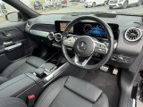 中古車だけではなく、新車も多岐にわたり、正規輸入車販売を行っております。全国選りすぐりの仕入ネットワークの中からあなたにピッタリのお車を探します!