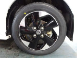 【タイヤ】 【純正14インチアルミホイール】《155/65R14》専用のアルミなのでお車のイメージぴったりですね!