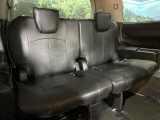 3列目シートはもちろん状態良好☆大人でもゆったりと座って頂けますので、大人数でのお出かけもラクラクです♪ご家族で、気の知れた仲間で、ドライブに行くのが楽しみですね♪