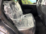 高品質なオリジナルフロアマットもオプションにてご用意しております。お好きなデザインやカラーをお車に合わせて選んでいただくことができます♪