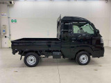 軽自動車、小型車を中心に常時300台展示車を御用意させて頂いております