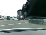 車の運転に前ドライブレコーダー付き、もしもの時安心です。