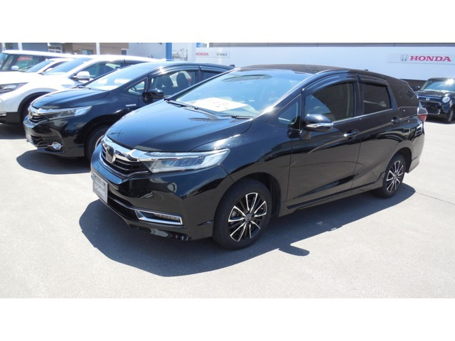 シャトル1.5 G ホンダセンシング 4WD