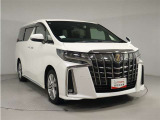 TOYOTA SAFETY SENSEは道路状況、車両状態、天候状態及びドライバーの操作状況などによっては、作動しない場所があります。あくまで運転補助機能です。