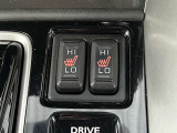 運転席、助手席側シートヒーターで座席ポカポカ!