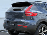 ◆バック/万が一を考え、安全性を重視する方に選ばれているVOLVO車。ドアを開閉するとその重み・厚みに驚くはず