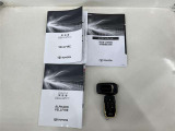 【キーレス】少し離れた場所からでもボタン一つでドアの開錠・施錠ができるのでとっても便利!