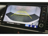バックカメラが装備されており、後方の安全確認はもちろんのこと狭い場所での駐車や雨の日・夜間など視界の悪いコンディションでのストレスの軽減にもなります!