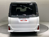 人気カラー:ホワイトパ-ル 車のデザインがボディカラー【ホワイトパ-ル】によって、車体が大きく見えてカッコよく見えます!