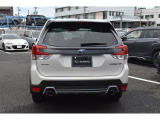まごころクリーニング施工後納車致します。1全席シートクリーニング2内容パネル汚れ落とし3エンジンルーム洗浄4アルミホイール洗浄5室内消臭、除菌、抗菌6ラッピング計6点を実施して清潔な状態でございます