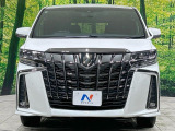 弊社では、全車『修復歴なし』のお車のみ取り扱っております。専任バイヤーによる厳選した仕入れの後、入庫後の車両チェックを行い、ネクステージが認定した高品質な中古車をご提供しております。
