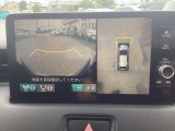 バックモニターも装備しております。車庫入れの苦手なお客様、もうご心配いりません。バックモニターがあれば、ぶつける心配一切無し?!重宝してくれると思います、