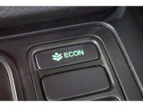 ECONスイッチの効果とあなたの運転で、クルマと力をあわせ「燃費向上=ガソリン代の節約=CO2 削減」のチャレンジをお楽しみください。