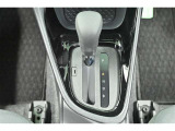全車ロングラン保証付き!1年間、走行距離無制限で約60項目、5000部品が対象となります。さらに有料で最大3年まで期間を延長することもできます。