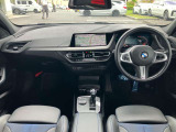 スポーティーな室内もMスポーツの魅力です!