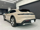 タイカン 4S パフォーマンスバッテリー プラス 4+1シート 4WD 
