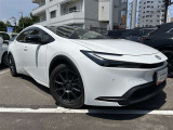 鋭く勢いのある目つきが印象的なデザインのヘッドランプです。