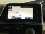 ナビを装備。タッチパネル式で使いやすく、お出かけもラクラクです。