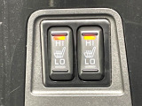 【シートヒーター】寒い日に重宝するシートヒーター!エアコンより早く温まってくれるので寒がりの人も安心ですね♪エアコンの温風は乾燥するから苦手、という方にもをおすすめです。