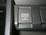【充電用USB端子】デバイスの充電に便利です。※実際の接続端子は写真で確認or店舗までご気軽にお問合せください♪