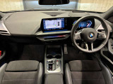 ☆センターパネルを運転席側に僅かに傾けたBMW独特のインパネ☆【駆け抜ける歓び】はここからもスタートしております☆