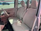 助手席側シート