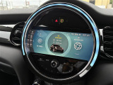 ◆LIBERALAは、輸入車選びの新たなスタイルを提案するインポート・セレクト・ブランドです。オーナー様となる方がクルマから直接感じる感性を第一にした、最良の一台との出会いをコーディネートいたします。