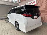 他にも画像がございますので、是非ご覧ください。より詳しくお車をご覧いただけます。