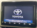 【大画面ナビ】人気の大型純正9インチナビを装備。存在感のある大画面はインパクト大!ナビ利用時のマップ表示は見やすく、テレビやDVDは臨場感がアップ!いつものドライブがグッと楽しくなります♪