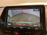 モニターガイドが付いているのでショッピングなどの狭い駐車場や車庫入れなどの時もしっかりと確認しながらバックができるので安心してお出かけできますよ。