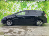 プリウスα 1.8 S チューンブラックII 