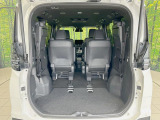 普段のお買い物や通勤、送迎等に十分な荷室スペースを確保しております。セカンドシートを倒すと、大きな荷物の積載も可能です♪