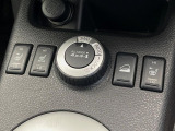 【シートヒーター】寒い日に重宝するシートヒーター!エアコンより早く温まってくれるので寒がりの人も安心ですね♪エアコンの温風は乾燥するから苦手、という方にもをおすすめです。