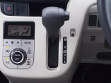 必要な費用を分かりやすく安心してお車を選べるよう表示は支払い総額とし各種税金や自賠責なども含まれております。栃木県のナンバー取得の総額料金で栃木県以外のお客様は別途費用が発生しますのでご容赦ください。