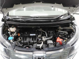 ◆エンジンルーム◆車の心臓部分のエンジンルームが汚いとトラブルの基になります。当店は専用の液剤を使って徹底的に綺麗にします。
