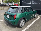 遠方のお客様もお気軽にご相談ください。全国のMINI正規ディーラーで修理保証いたします。