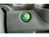 ★ECONスイッチ★ エコドライブを加速しよう!スイッチをONにすると、運転の仕方によるロスを抑え込み燃費をよくするようクルマが頑張ります(*^ー^*)燃費向上にチャレンジ♪