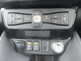 オートエアコンですので、車内を快適な空間に出来ます♪