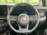 【純正革巻きステアリング】上質な革を使用することで、手にしっかり馴染みとても運転しやすいハンドルです♪