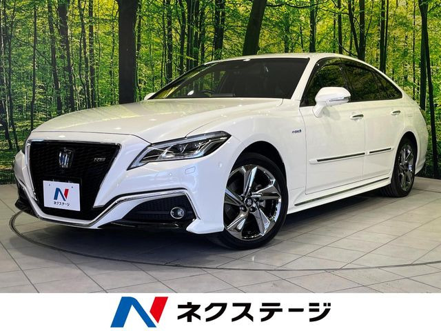 クラウン ハイブリッド 2.5 RS アドバンス Four 4WD