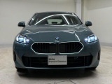 【キドニーグリル】BMWは約90年もの間、ほぼ全ての車両にひと目でBMWだと分かるこの特徴的なフロントグリルが備えられ、デザイン・アイコンとして親しまれてきました。